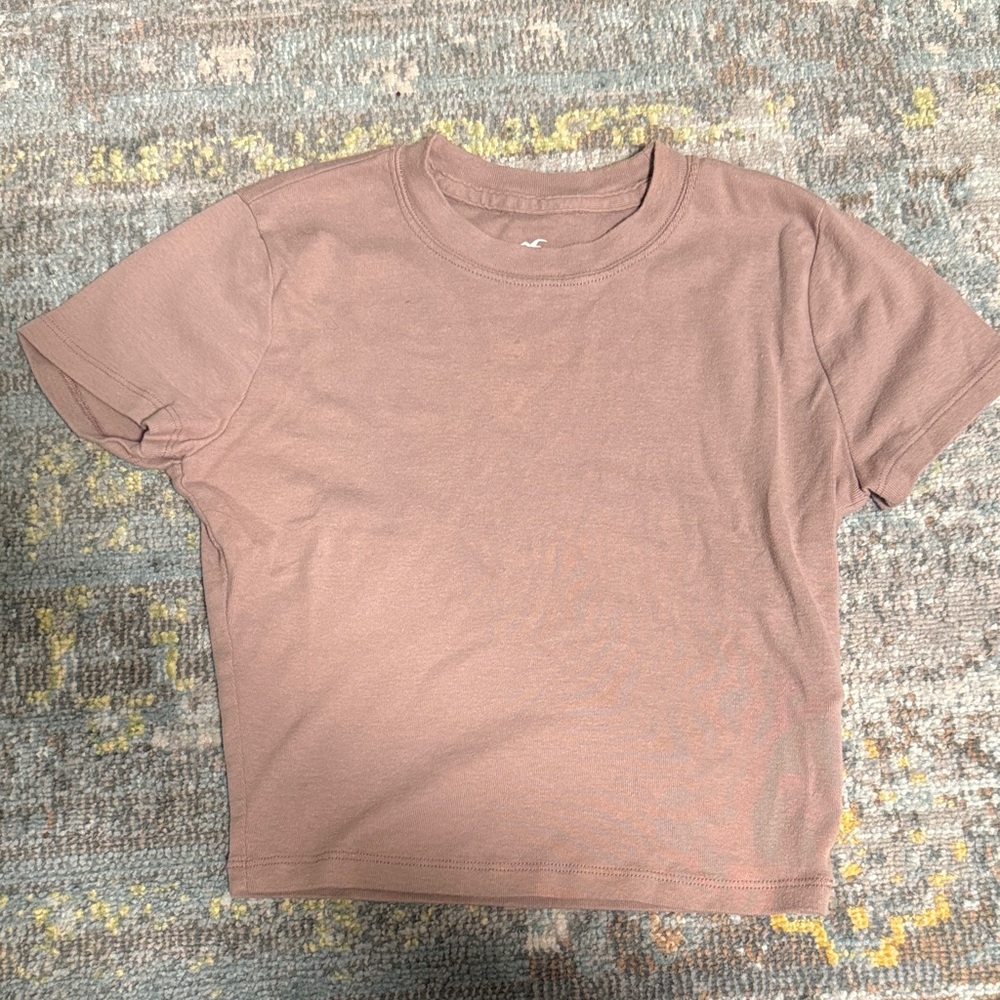 Hollister Taupe Short Sleeve Tee